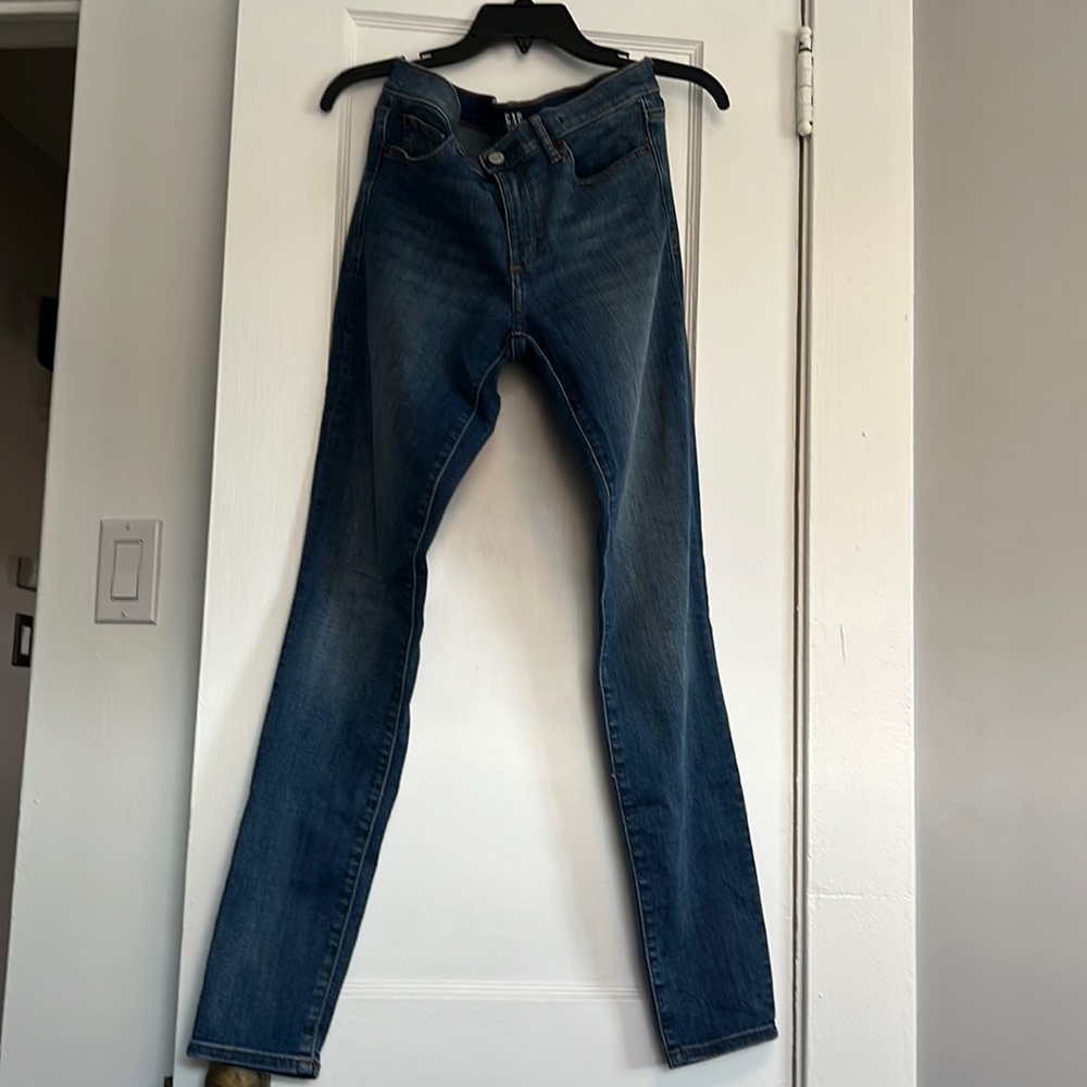 Gap True Skinny Jeans